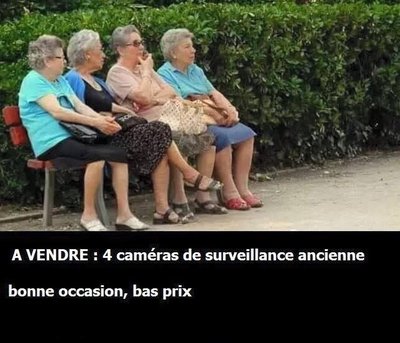 A vendre d'occasion 4 caméras de surveillance.jpg