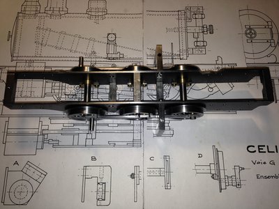 IMG_0017.JPG (2.02 Mio) Vu 10569 fois Châssis et roue